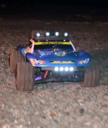 Car hoshi 4wd truck - rc,